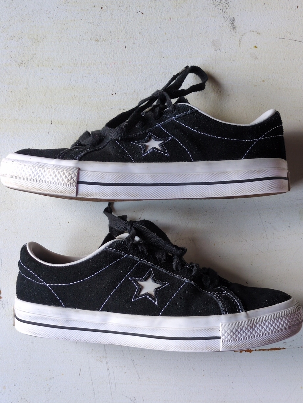 Converse Con One Star Black Suede Womens Sz 6 Mens Youth SZ 4.5